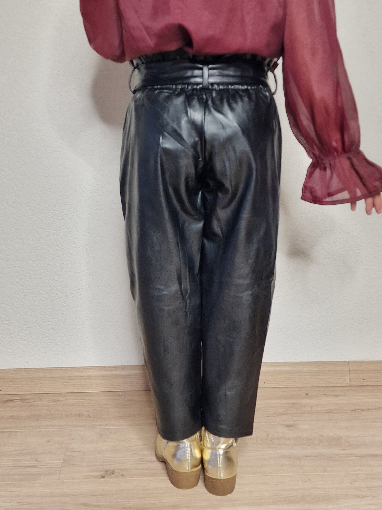 Chica Leatherlook Pants