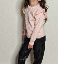 Soft Dot Ruffle - pinkish flamingo